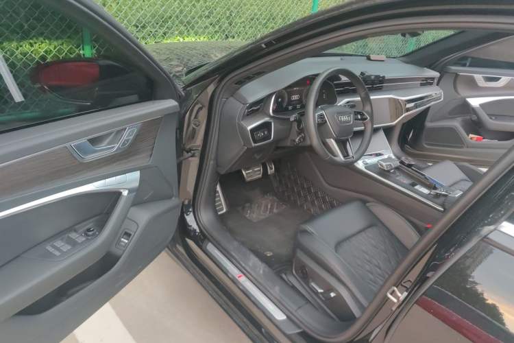 Used Audi A6L 2025 Restyled 45 TFSI quattro Prestige Dynamic Edition Driver Seat