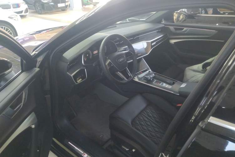 Used Audi A6L 2025 Revised 45 TFSI Prestige Dynamic Edition Driver Seat