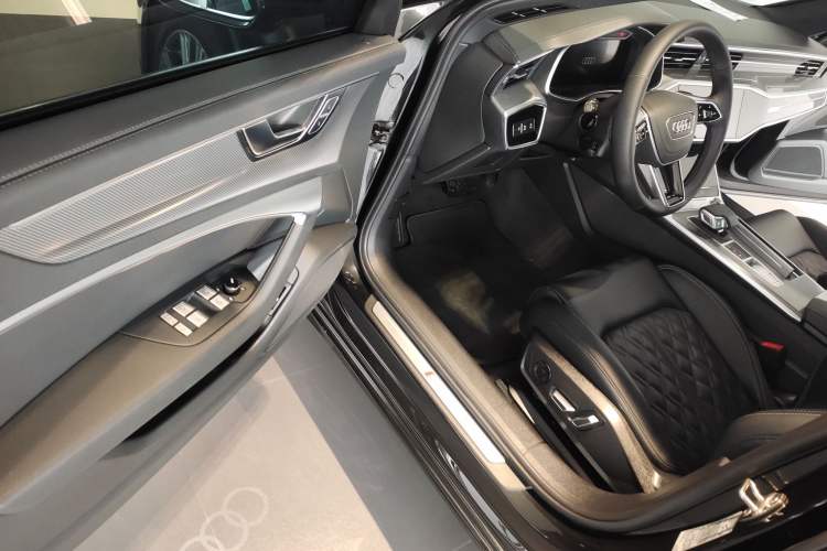 Used Audi A6L 2025 45 TFSI Prestige Dynamic Edition Driver Seat