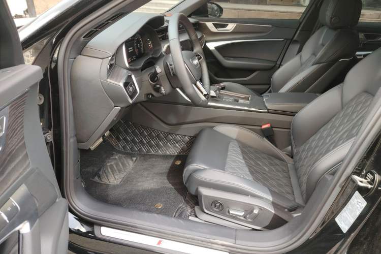 Used Audi A6L 2025 Restyled 45 TFSI quattro Prestige Dynamic Edition Driver Seat