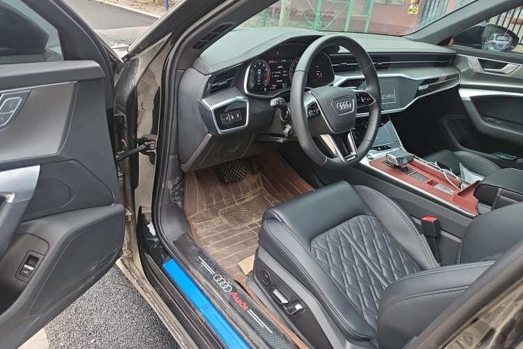 Used Audi A6L 2025 45 TFSI Prestige Dynamic Edition Driver Seat