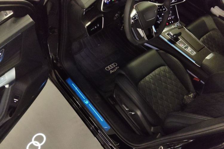 Used Audi A6L 2025 55 TFSI quattro Prestige Dynamic Edition Driver Seat