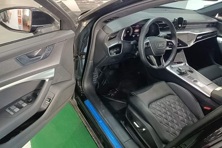 Used Audi A6L 2025 Revised 45 TFSI Prestige Dynamic Edition Driver Seat