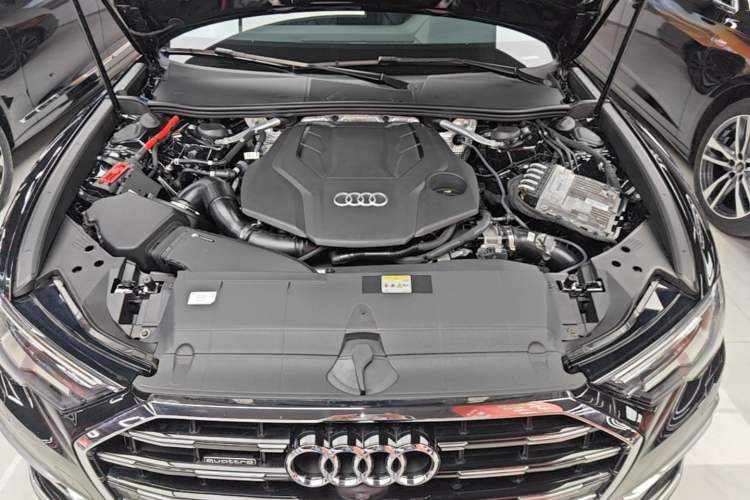 Used Audi A6L 2025 Updated 55 TFSI quattro Prestige Dynamic Edition Engine Bay