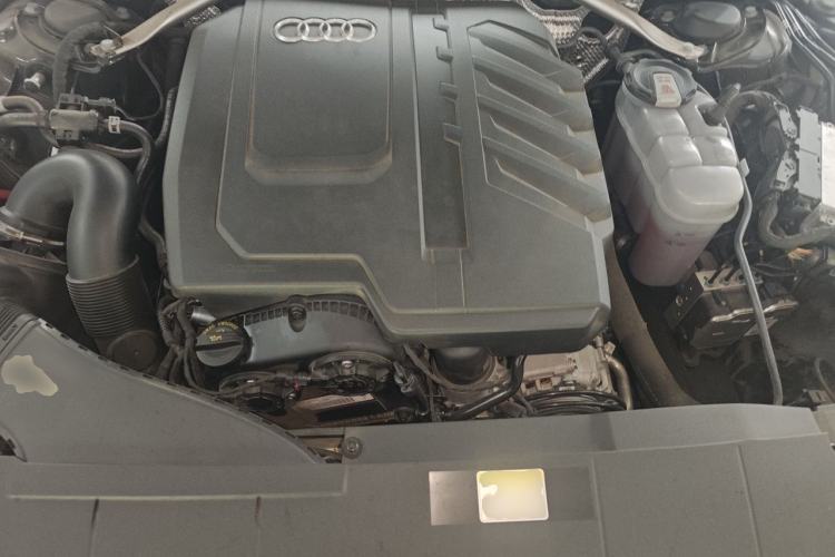 Used Audi A6L 2025 45 TFSI Prestige Dynamic Edition Engine Bay