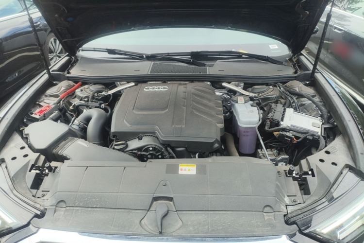 Used Audi A6L 2025 Revised 40 TFSI Luxury Dynamic Edition Engine Bay