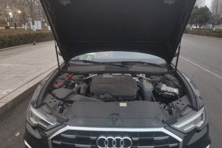 Used Audi A6L 2025 45 TFSI Prestige Dynamic Edition Engine Bay