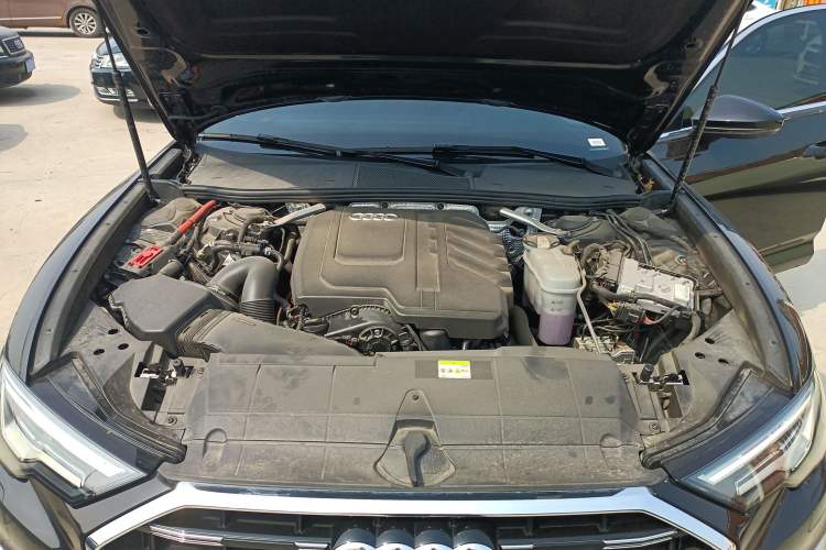 Used Audi A6L 2025 45 TFSI Prestige Dynamic Edition Engine Bay