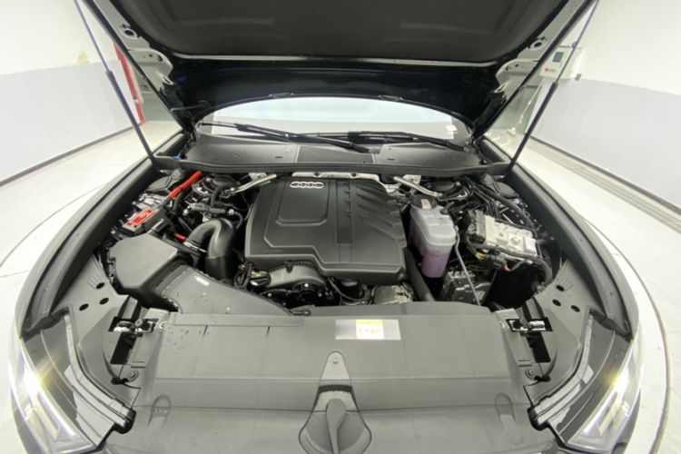 Used Audi A6L 2025 45 TFSI quattro Prestige Dynamic Edition Engine Bay