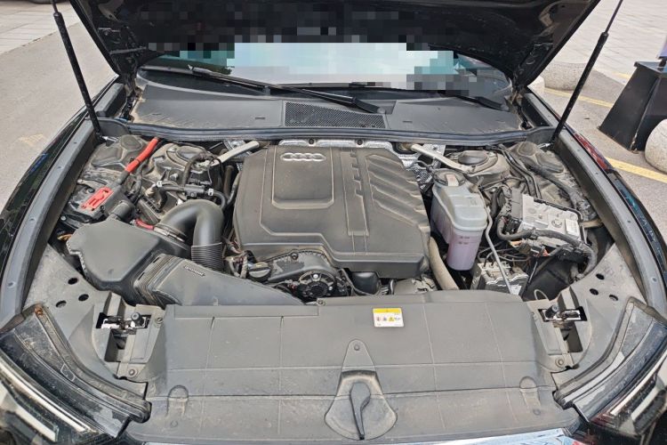 Used Audi A6L 2025 Revised 45 TFSI Prestige Dynamic Edition Engine Bay