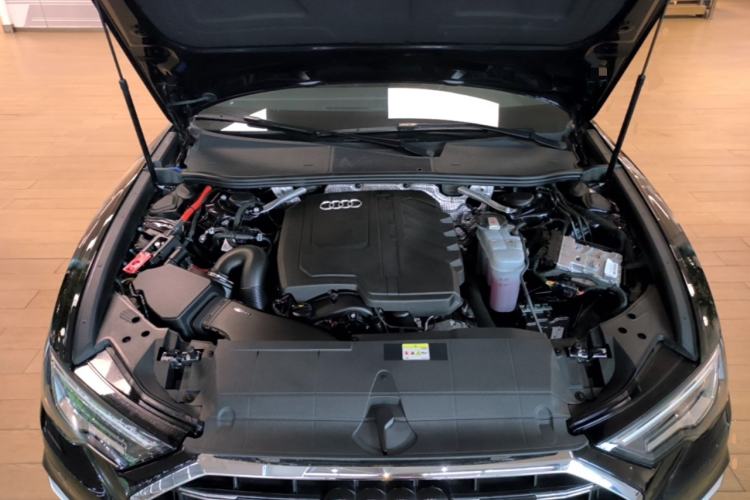 Used Audi A6L 2025 45 TFSI quattro Prestige Dynamic Edition Engine Bay