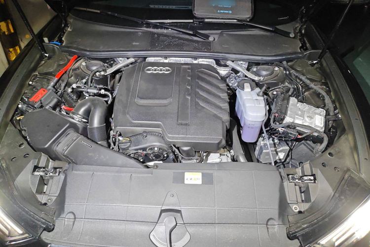 Used Audi A6L 2025 Restyled 45 TFSI quattro Prestige Dynamic Edition Engine Bay