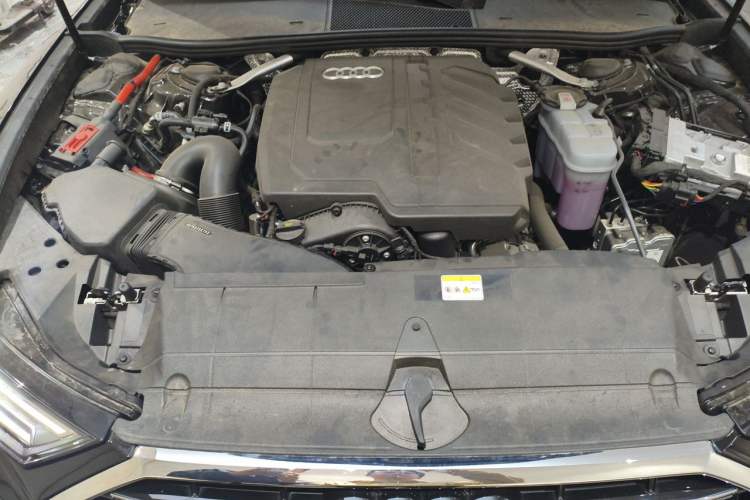 Used Audi A6L 2025 45 TFSI quattro Prestige Dynamic Edition Engine Bay