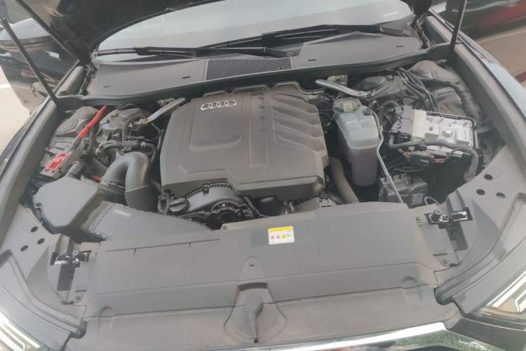 Used Audi A6L 2025 Restyled 45 TFSI quattro Prestige Dynamic Edition Engine Bay