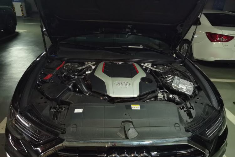 Used Audi A6L 2025 Updated 55 TFSI quattro Prestige Dynamic Edition Engine Bay