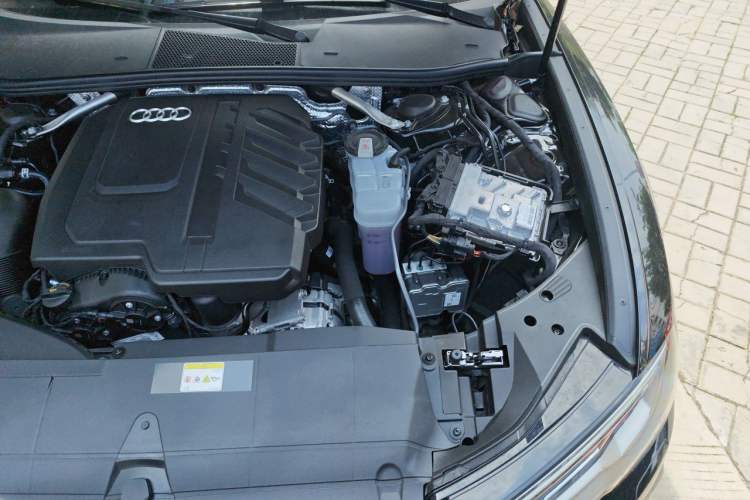 Used Audi A6L 2025 45 TFSI Prestige Dynamic Edition + Ventilated Comfort Package Engine Bay Left