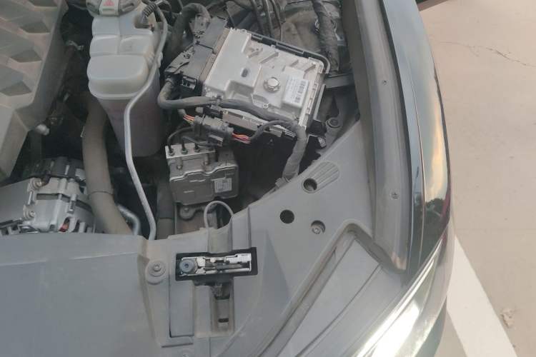 Used Audi A6L 2025 Restyled 45 TFSI quattro Prestige Dynamic Edition Engine Bay Left
