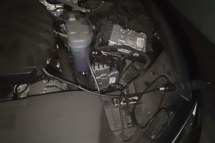 Used Audi A6L 2025 45 TFSI Prestige Dynamic Edition Engine Bay Left