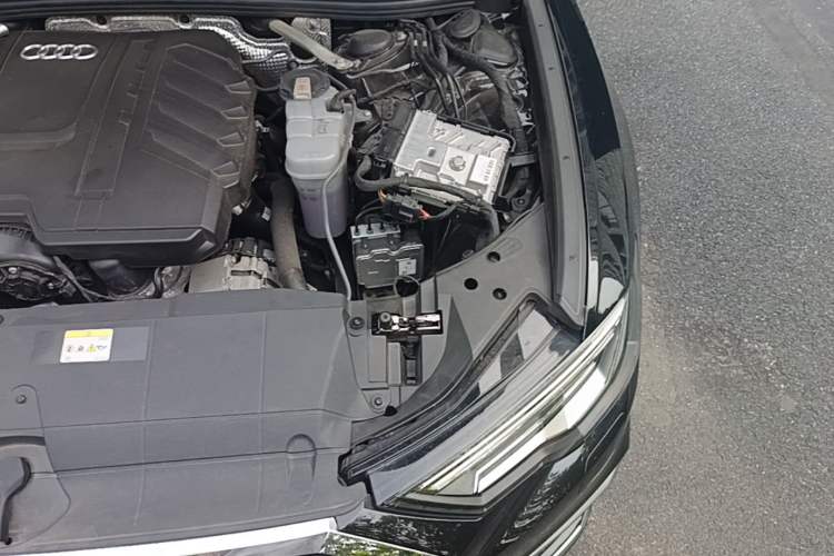 Used Audi A6L 2025 Restyled 45 TFSI quattro Prestige Dynamic Edition Engine Bay Left