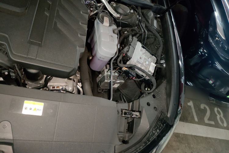 Used Audi A6L 2025 Restyled 45 TFSI quattro Prestige Dynamic Edition Engine Bay Left