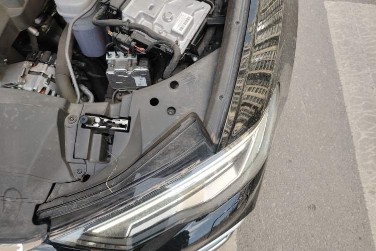 Used Audi A6L 2025 Restyled 45 TFSI quattro Prestige Dynamic Edition Engine Bay Left