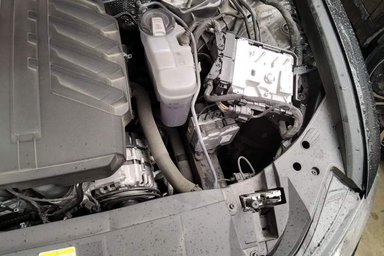 Used Audi A6L 2025 Revised 45 TFSI Prestige Dynamic Edition Engine Bay Left