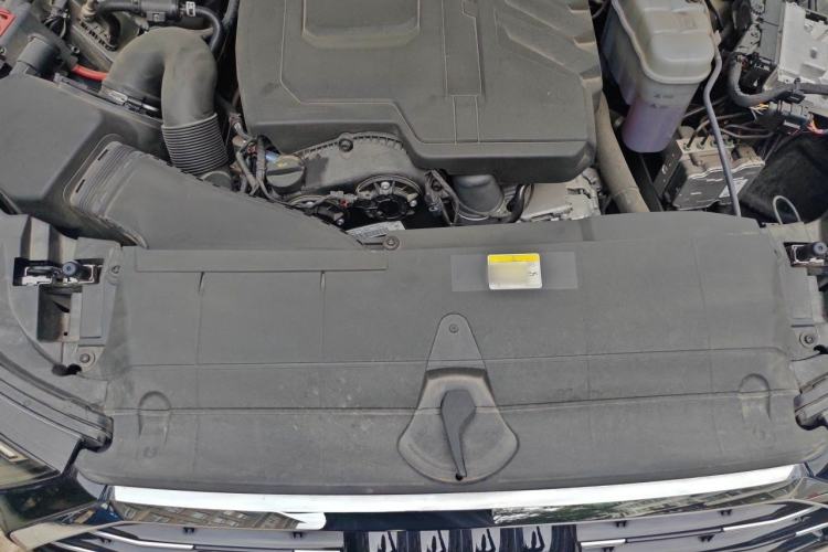 Used Audi A6L 2025 Restyled 45 TFSI quattro Prestige Dynamic Edition Engine Bay