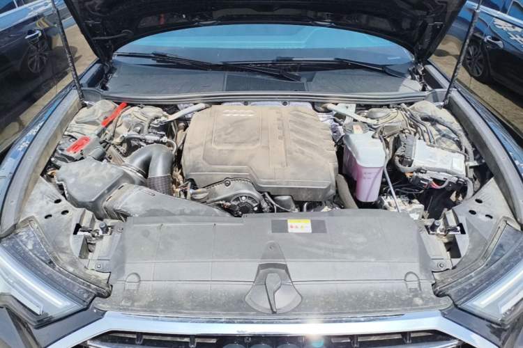 Used Audi A6L 2025 Restyled 45 TFSI quattro Prestige Dynamic Edition Engine Bay