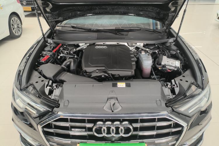 Used Audi A6L 2025 Restyled 45 TFSI quattro Prestige Dynamic Edition Engine Bay