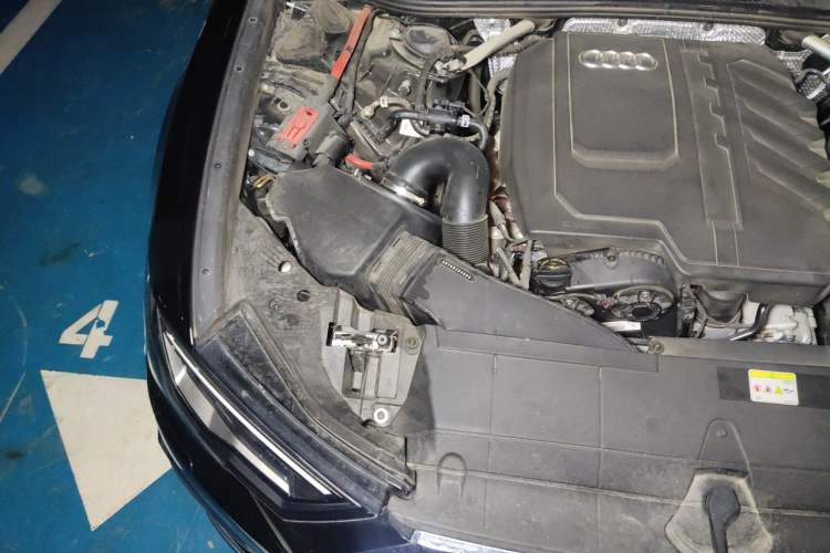Used Audi A6L 2025 45 TFSI quattro Prestige Dynamic Edition Engine Bay Right