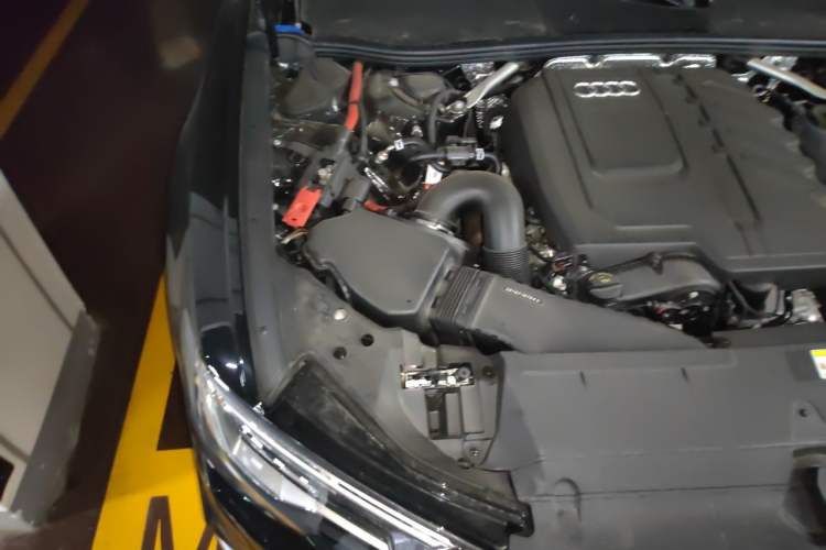 Used Audi A6L 2025 45 TFSI Prestige Dynamic Edition Engine Bay Right