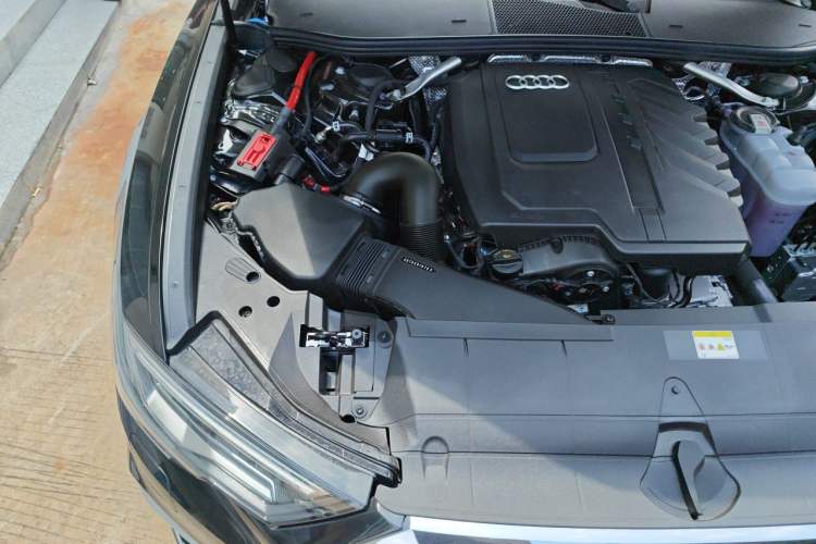 Used Audi A6L 2025 45 TFSI Prestige Dynamic Edition + Ventilated Comfort Package Engine Bay Right