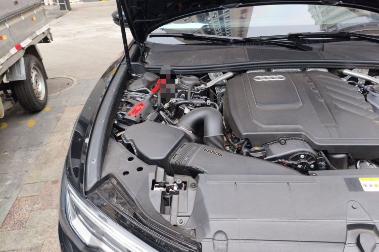 Used Audi A6L 2025 Restyled 45 TFSI quattro Prestige Dynamic Edition Engine Bay Right