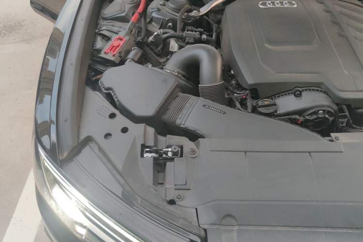 Used Audi A6L 2025 Restyled 45 TFSI quattro Prestige Dynamic Edition Engine Bay Right