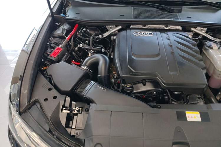 Used Audi A6L 2025 45 TFSI quattro Prestige Dynamic Edition Engine Bay Right