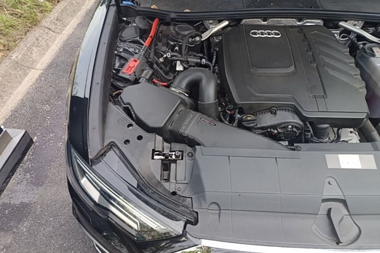 Used Audi A6L 2025 Restyled 45 TFSI quattro Prestige Dynamic Edition Engine Bay Right