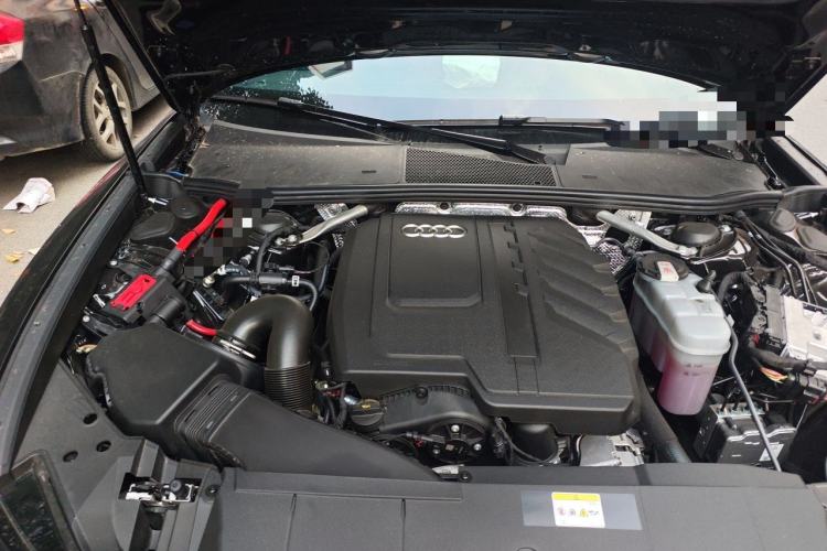 Used Audi A6L 2025 Restyled 45 TFSI quattro Prestige Dynamic Edition Engine Bay Right