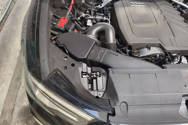 Used Audi A6L 2025 Revised 45 TFSI Prestige Dynamic Edition Engine Bay Right