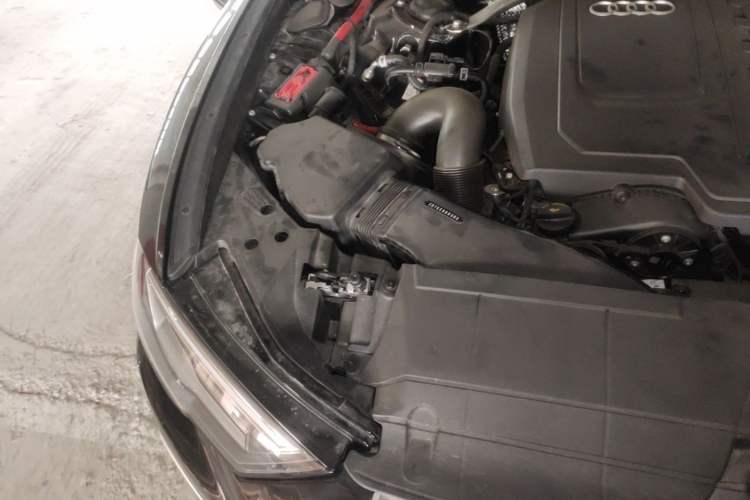 Used Audi A6L 2025 45 TFSI quattro Prestige Dynamic Edition Engine Bay Right