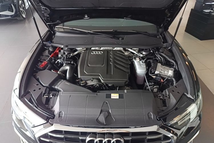 Used Audi A6L 2025 45 TFSI Prestige Dynamic Edition Engine Bay