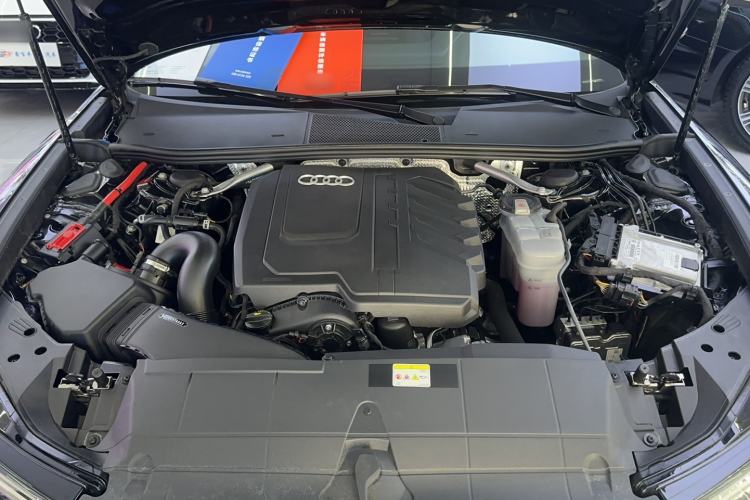 Used Audi A6L 2025 40 TFSI Luxury Dynamic Edition Engine Bay