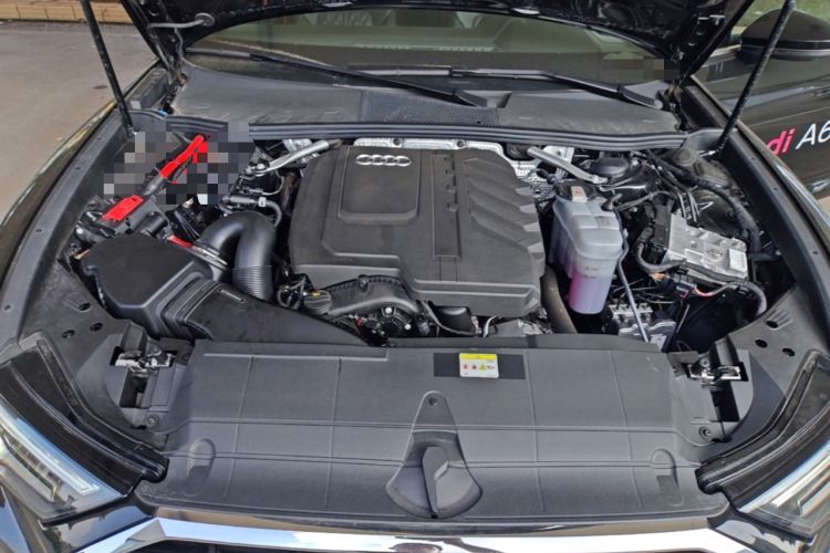 Used Audi A6L 2025 45 TFSI Prestige Dynamic Edition Engine Bay