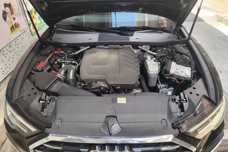 Used Audi A6L 2025 Revised 45 TFSI Prestige Dynamic Edition Engine Bay