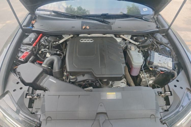 Used Audi A6L 2025 45 TFSI Prestige Dynamic Edition Engine Bay