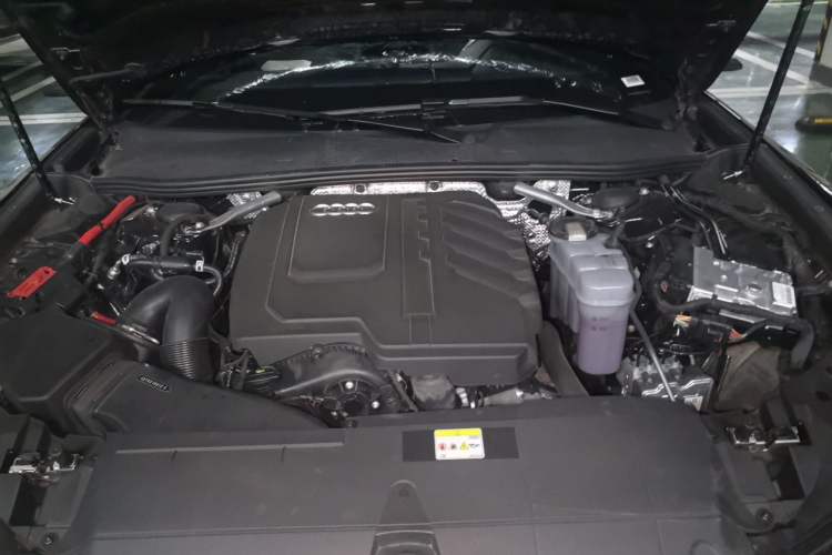 Used Audi A6L 2025 45 TFSI Prestige Dynamic Edition Engine Bay