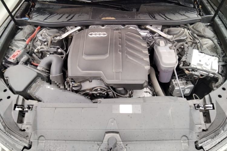 Used Audi A6L 2025 Revised 45 TFSI Prestige Dynamic Edition Engine Bay
