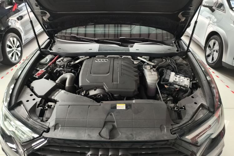 Used Audi A6L 2025 Restyled 45 TFSI quattro Prestige Dynamic Edition Engine Bay