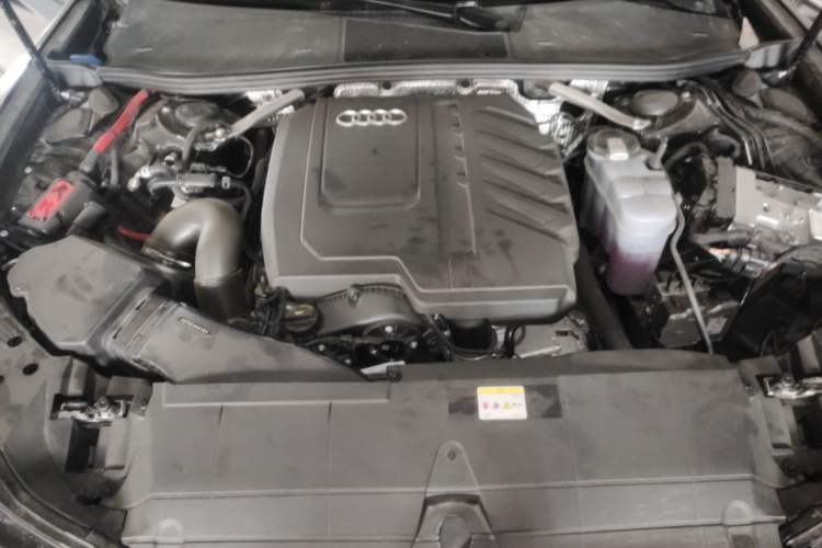 Used Audi A6L 2025 45 TFSI quattro Prestige Dynamic Edition Engine Bay