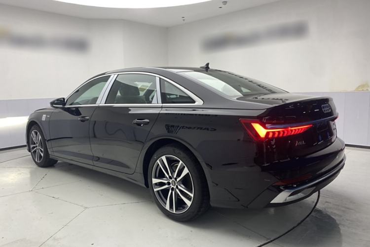 Used Audi A6L 2025 40 TFSI Luxury Dynamic Edition Exterior 4