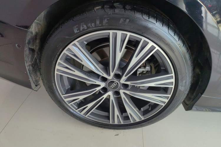 Used Audi A6L 2025 45 TFSI Prestige Dynamic Edition Exterior 4
